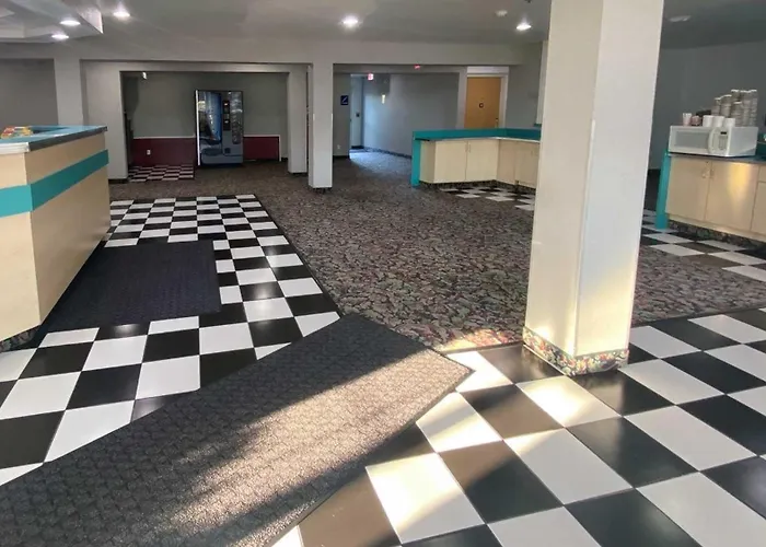 Motel 6 McAlester OK - South